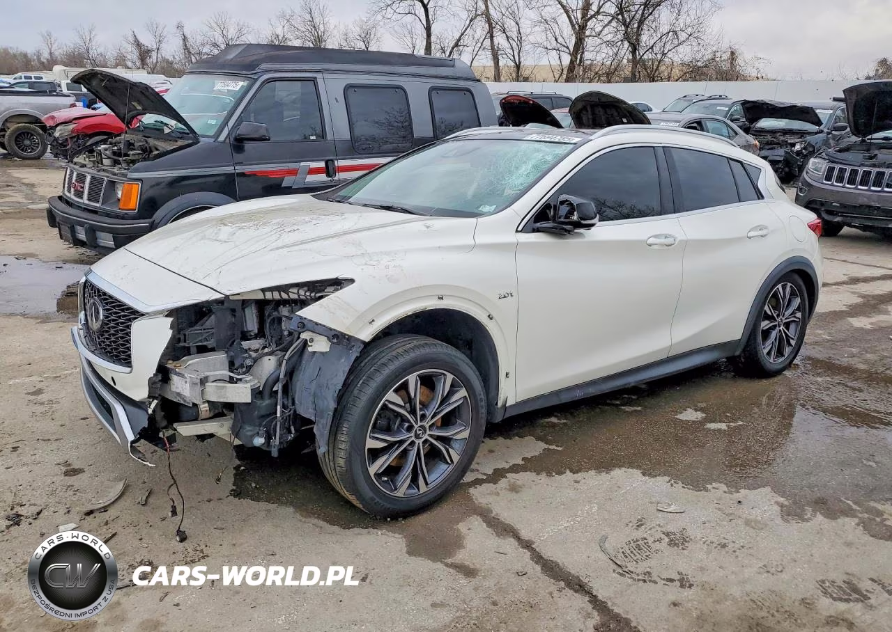 2018 Infiniti Qx30 Base – zdjęcie 1 z 13