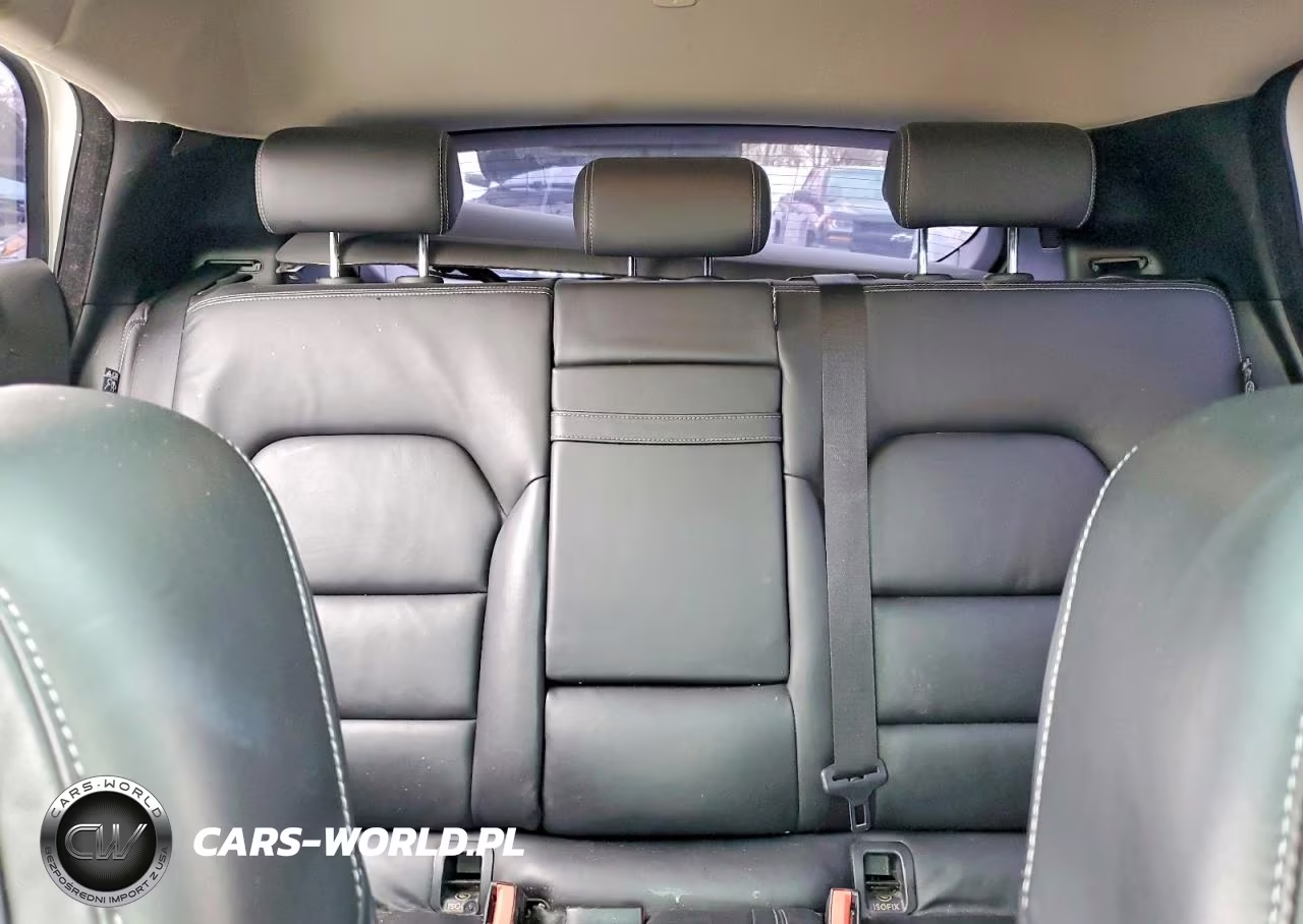 2018 Infiniti Qx30 Base VIN:SJKCH5CR8JA049579 - 10