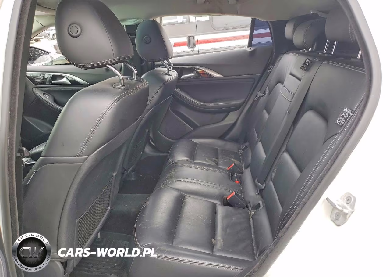 2018 Infiniti Qx30 Base VIN:SJKCH5CR8JA049579 - 11