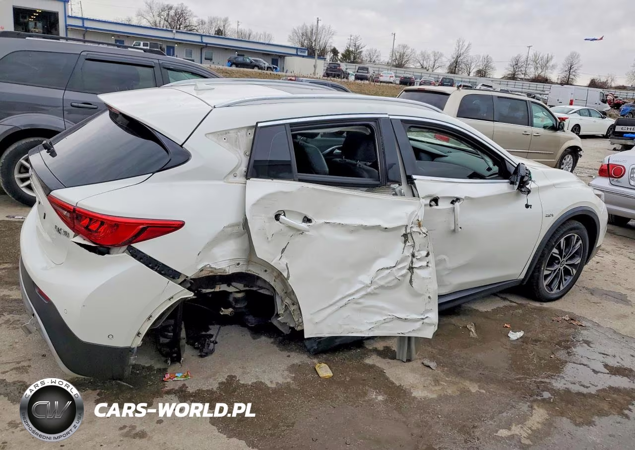 2018 Infiniti Qx30 Base VIN:SJKCH5CR8JA049579 - 3