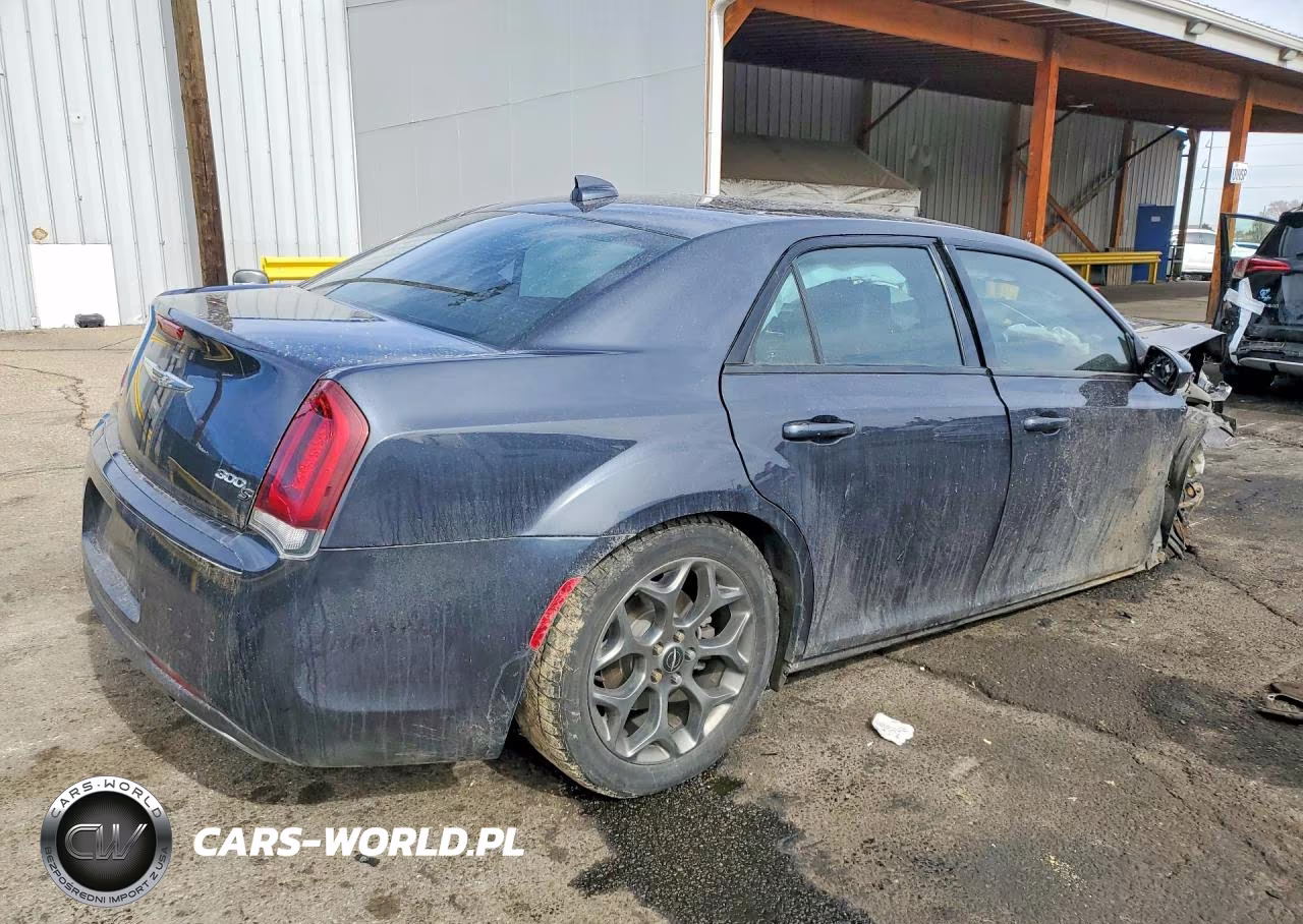 2017 Chrysler 300 S VIN:2C3CCAGGXHH522126 - 3