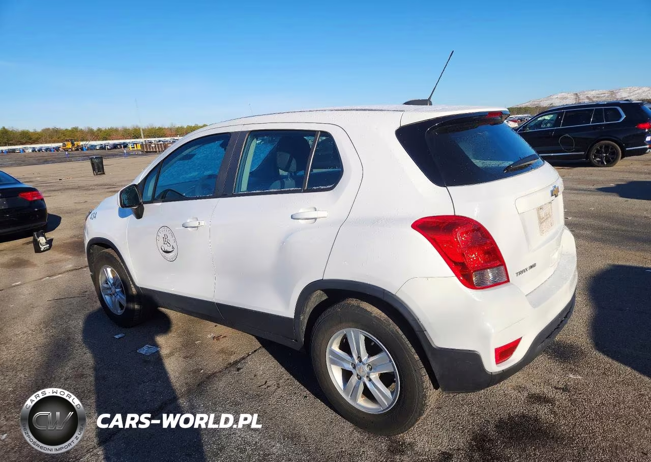 2021 Chevrolet Trax Ls VIN:KL7CJNSM4MB360645 - 2