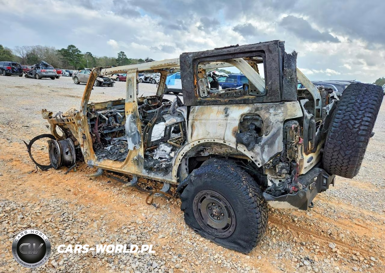 2025 Ford Bronco Outer Banks VIN:1FMEE8BP8SLB35854 - 2
