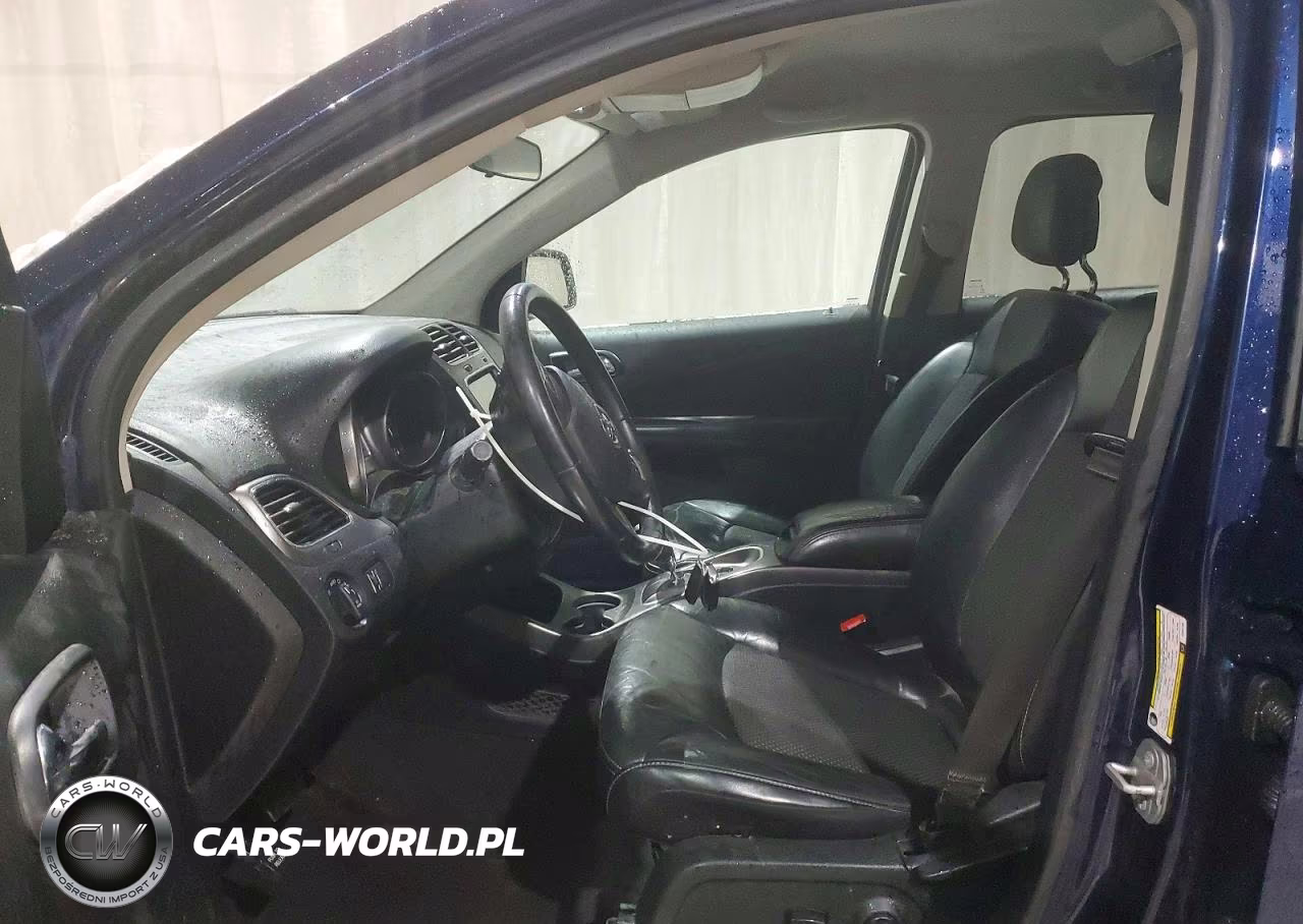 2018 Dodge Journey Crossroad VIN:3C4PDDGG4JT387735 - 7