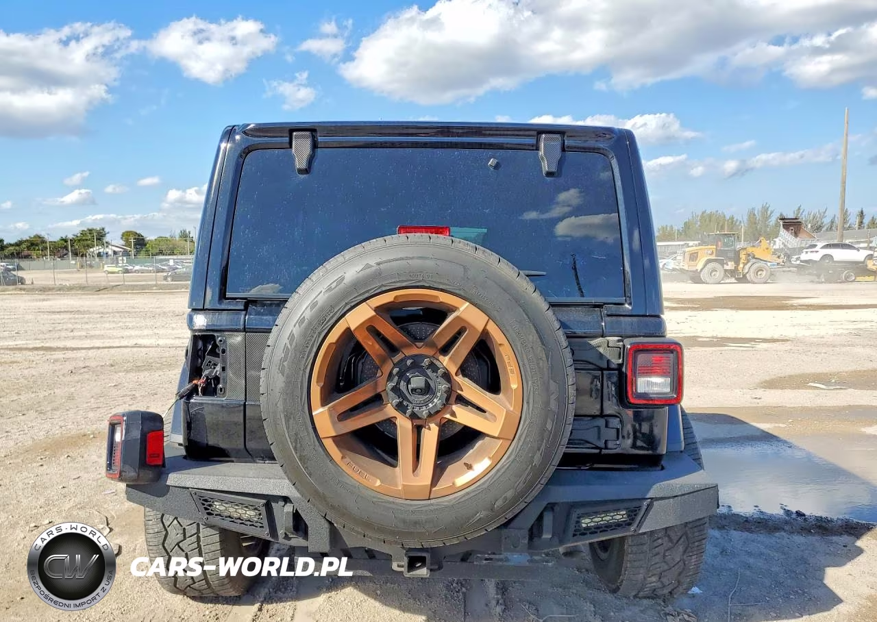 2023 Jeep Wrangler Sahara VIN:1C4HJXEG7PW600018 - 6