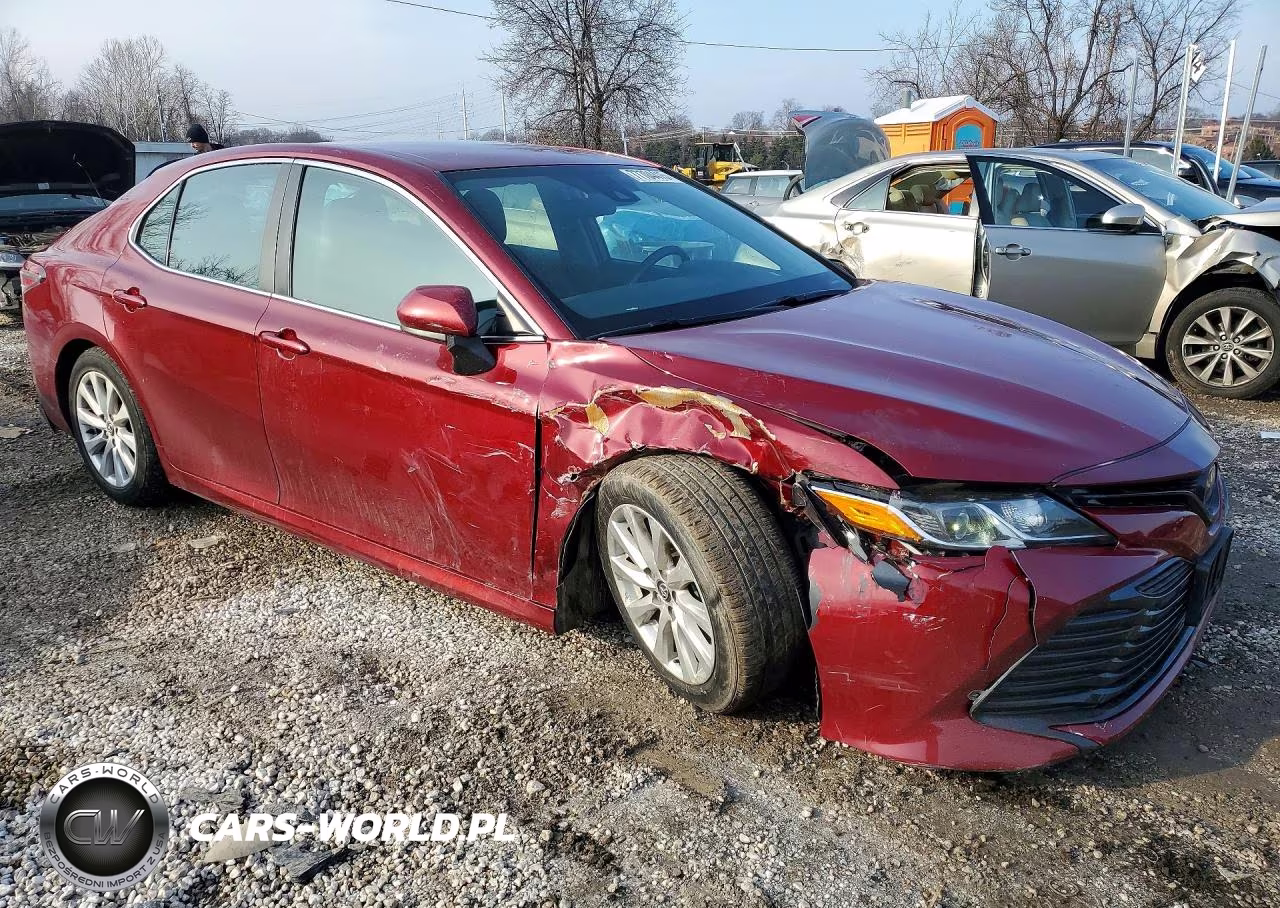 2020 Toyota Camry Le VIN:4T1C11AK7LU355062 - 4