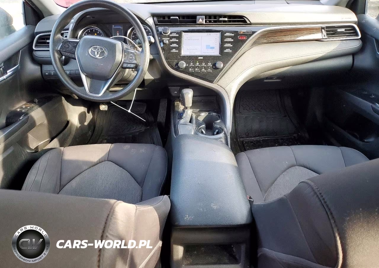 2020 Toyota Camry Le VIN:4T1C11AK7LU355062 - 8