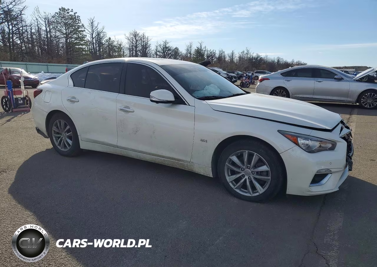 2018 Infiniti Q50 3.0T Luxe VIN:JN1EV7AR4JM440524 - 4