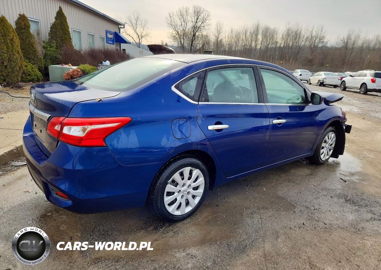 2018 Nissan Sentra S VIN:3N1AB7AP8JY290100 - 3