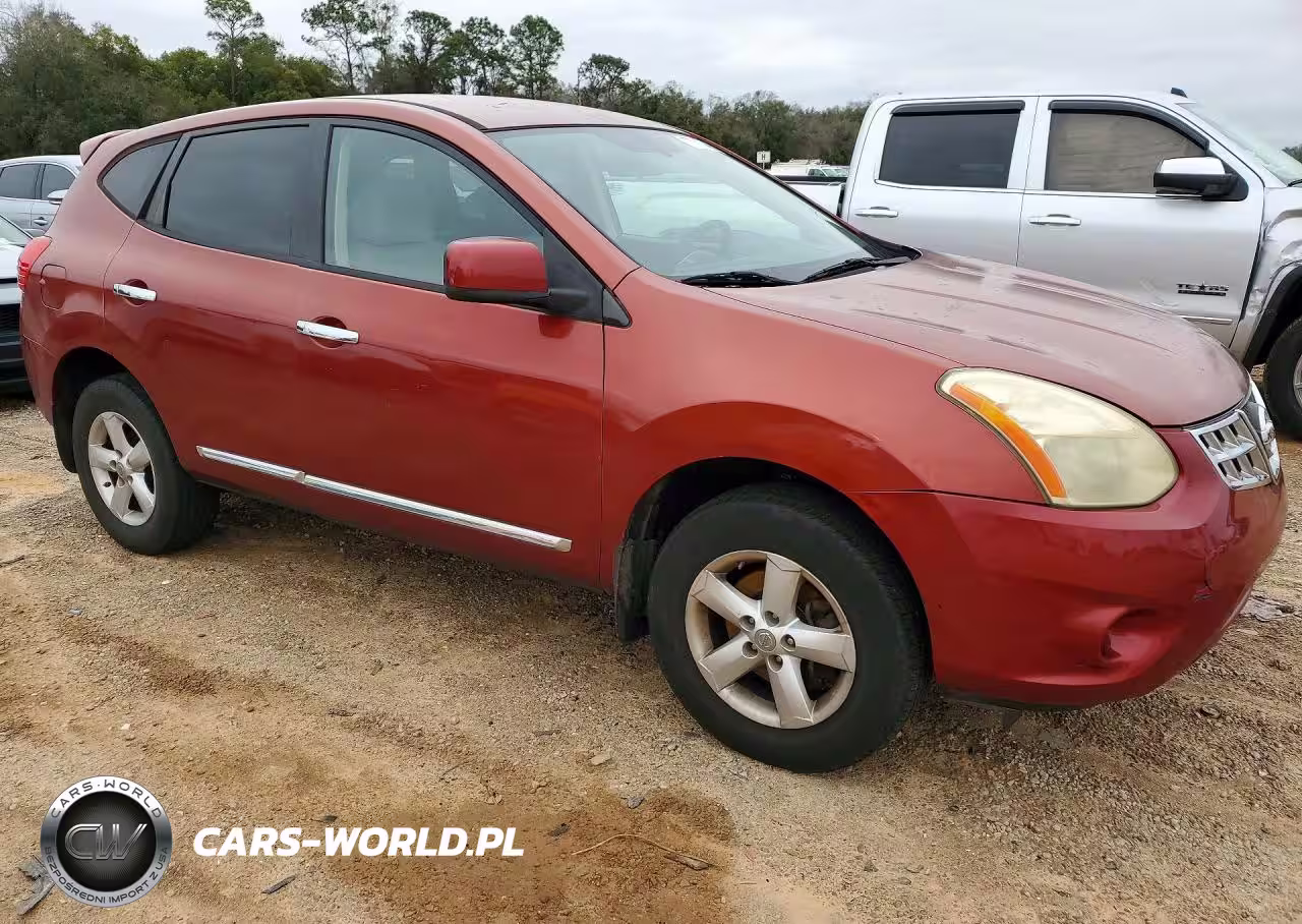 2013 Nissan Rogue S VIN:JN8AS5MT1DW522174 - 4