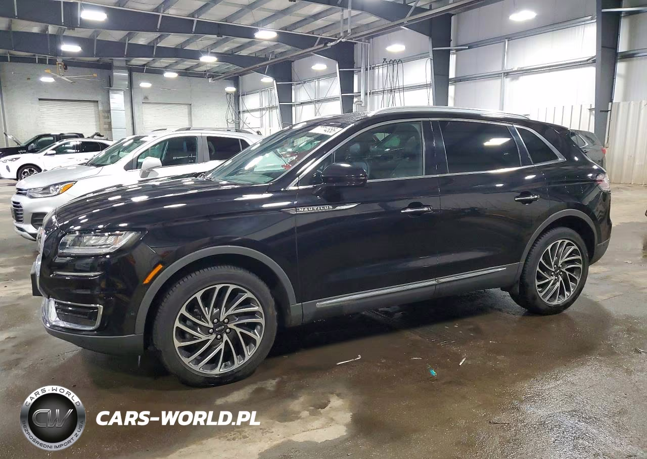 2020 Lincoln Nautilus Reserve