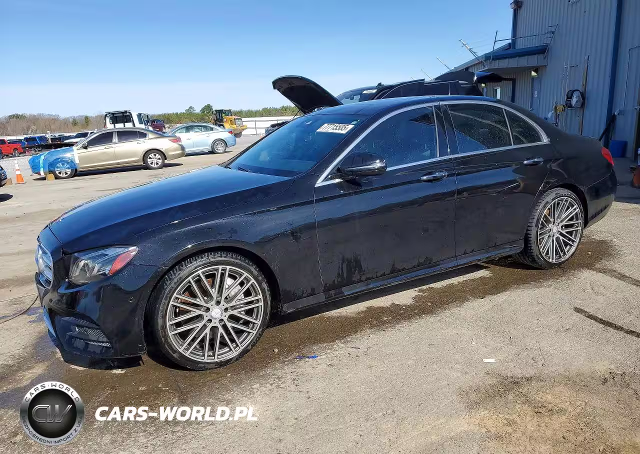 2017 Mercedes-Benz E 300