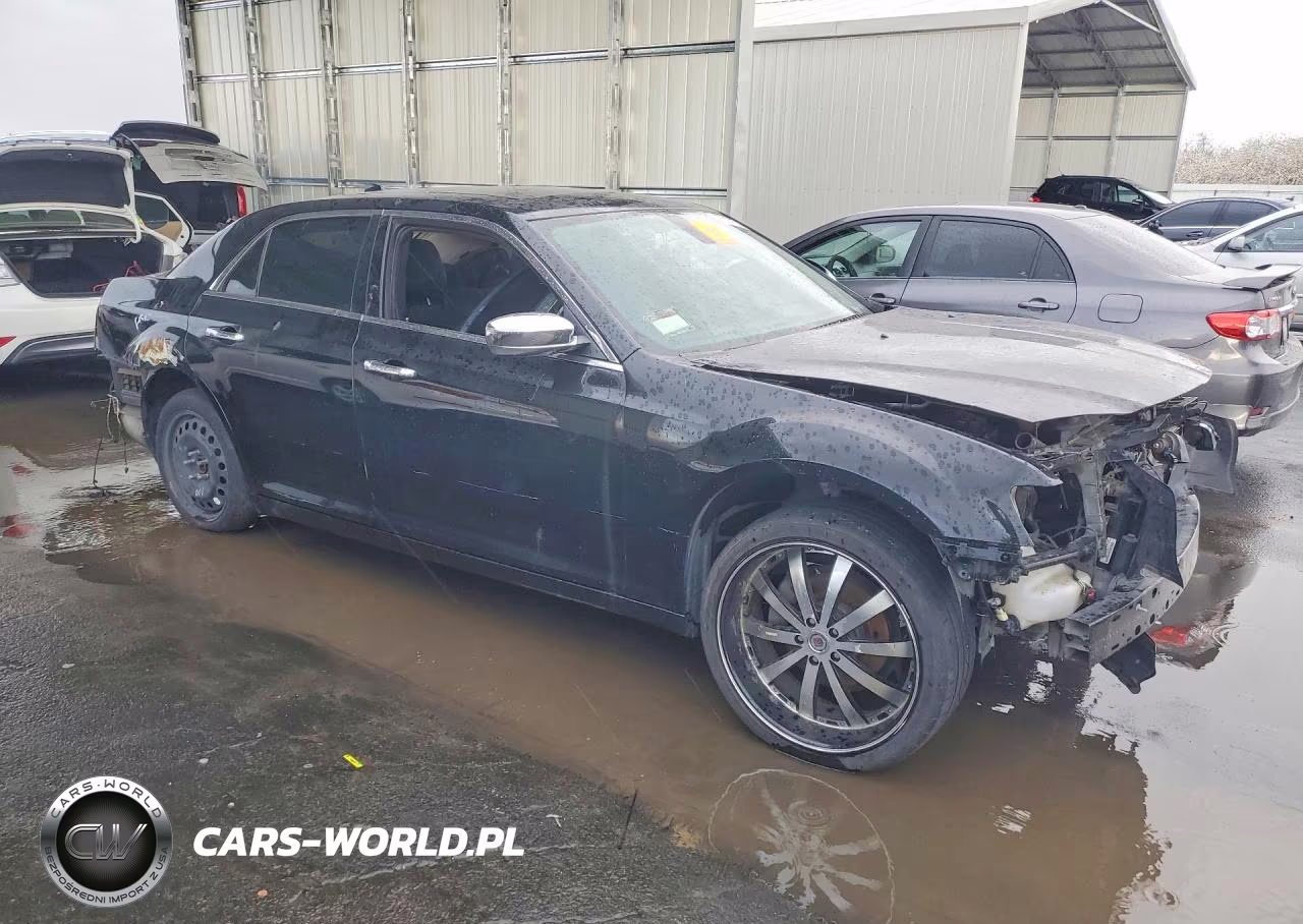 2016 Chrysler 300C VIN:2C3CCAEG6GH282414 - 4