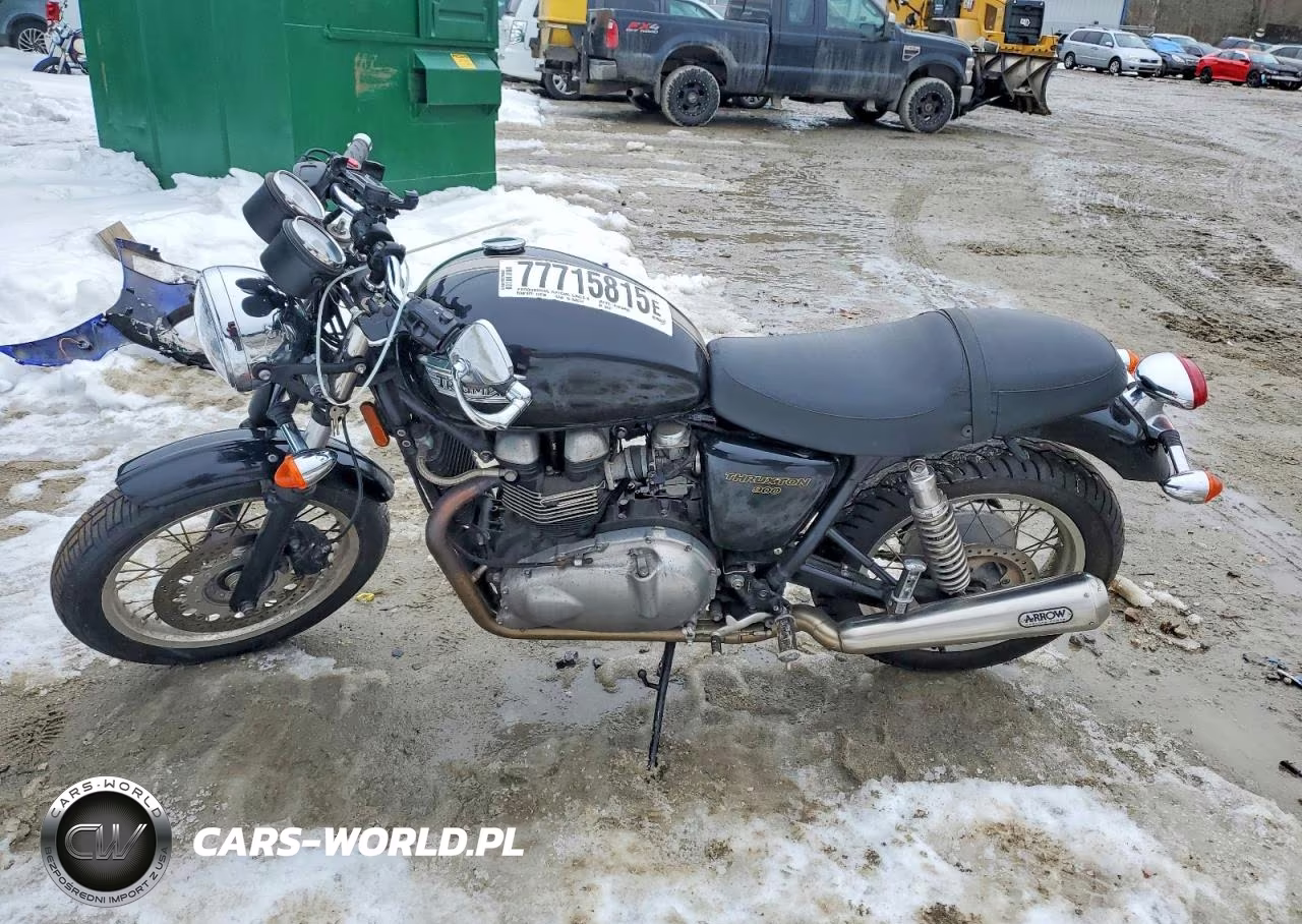 2012 Triumph Thruxton 900 VIN:SMT920K17CT506677 - 3