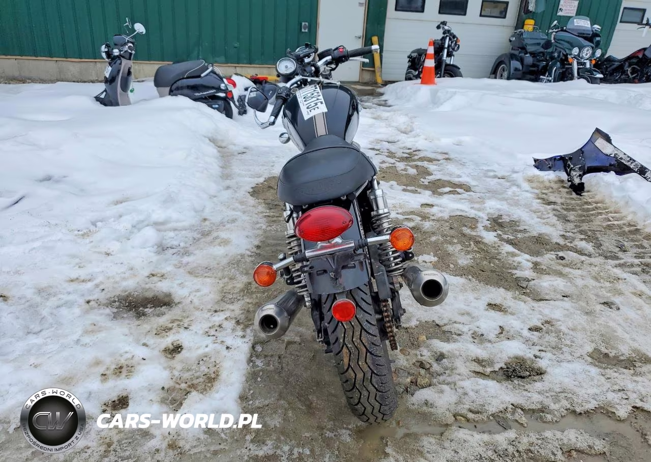2012 Triumph Thruxton 900 VIN:SMT920K17CT506677 - 4