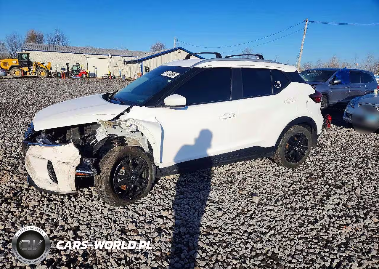 2024 Nissan Kicks Sv
