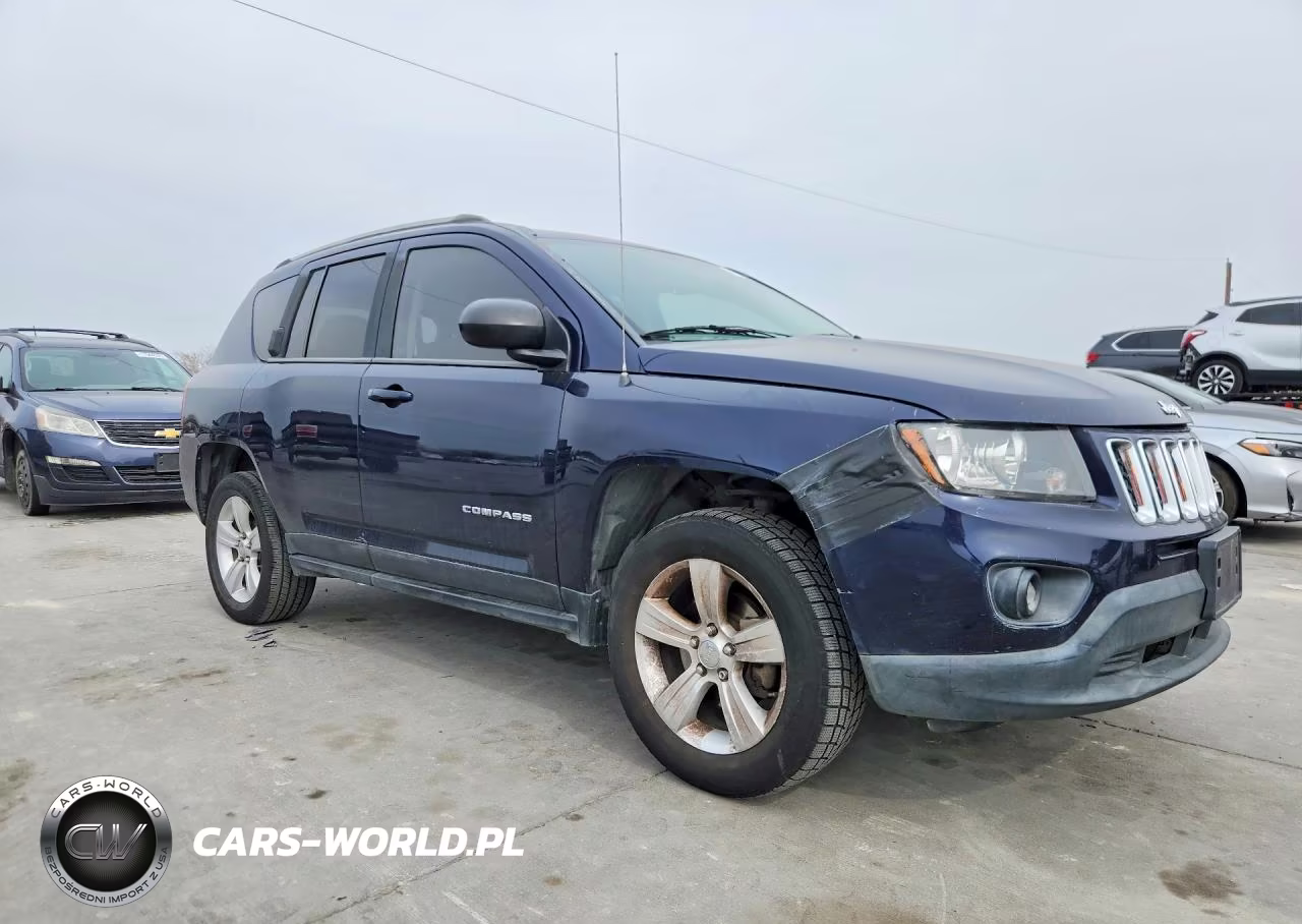 2015 Jeep Compass Sport VIN:1C4NJCBB2FD263143 - 4