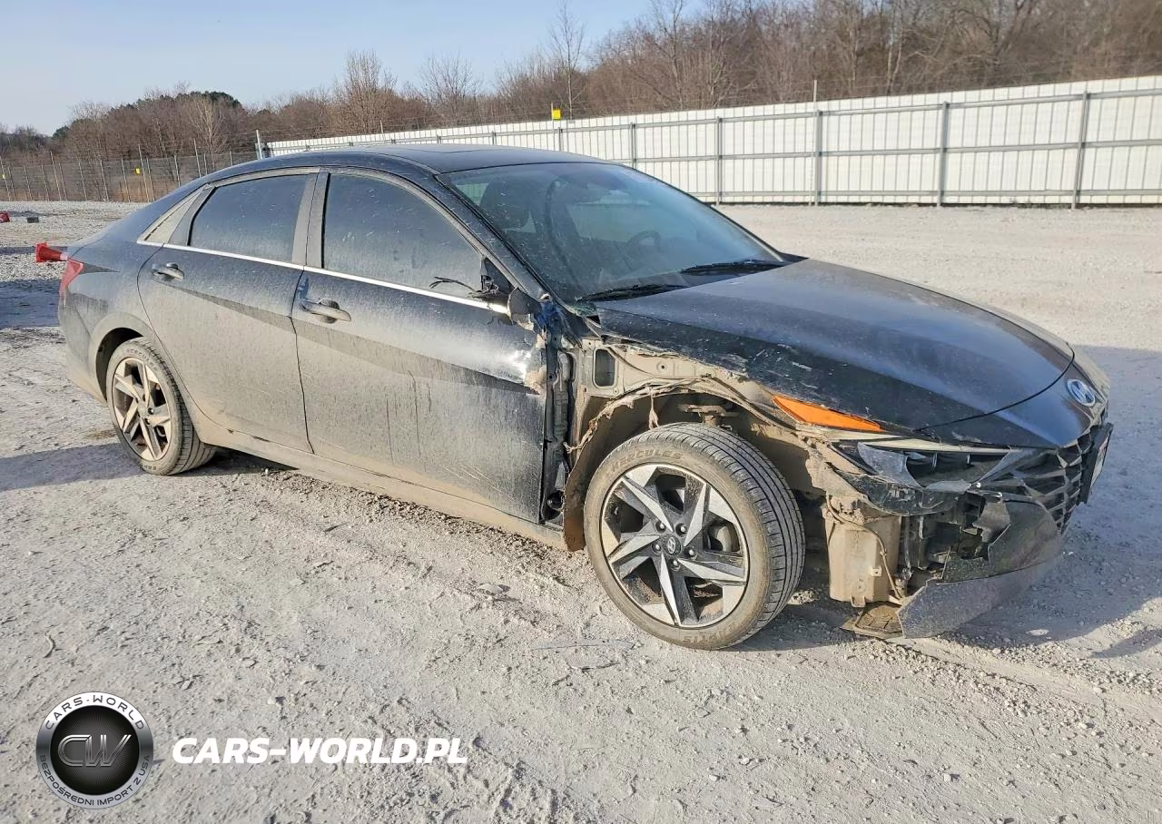 2021 Hyundai Elantra Limited VIN:KMHLP4AG3MU172125 - 4
