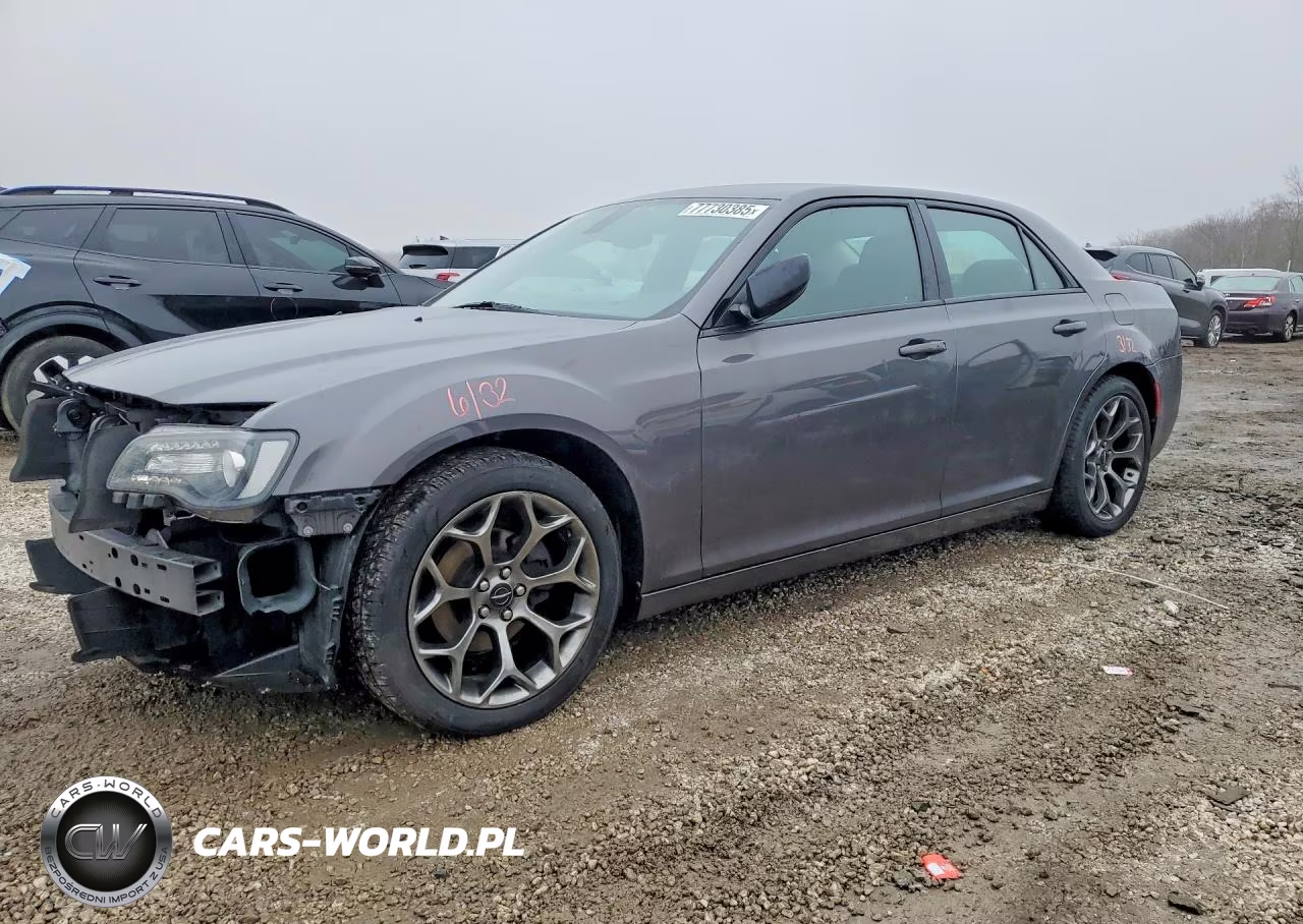 2018 Chrysler 300 Touring