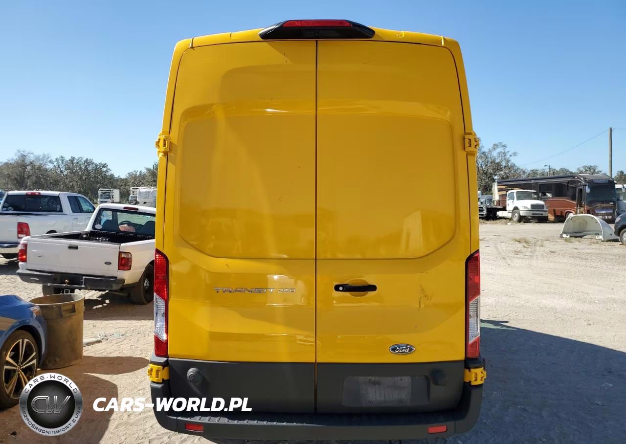 2022 Ford Transit T-250 VIN:1FTBR1X86NKA39123 - 6