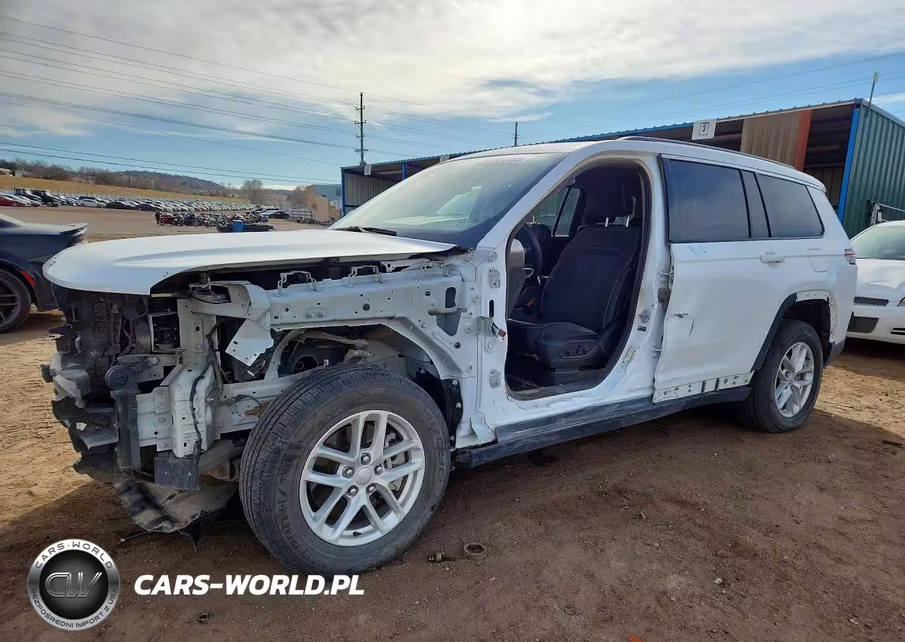 2023 Jeep Grand Cherokee L Laredo