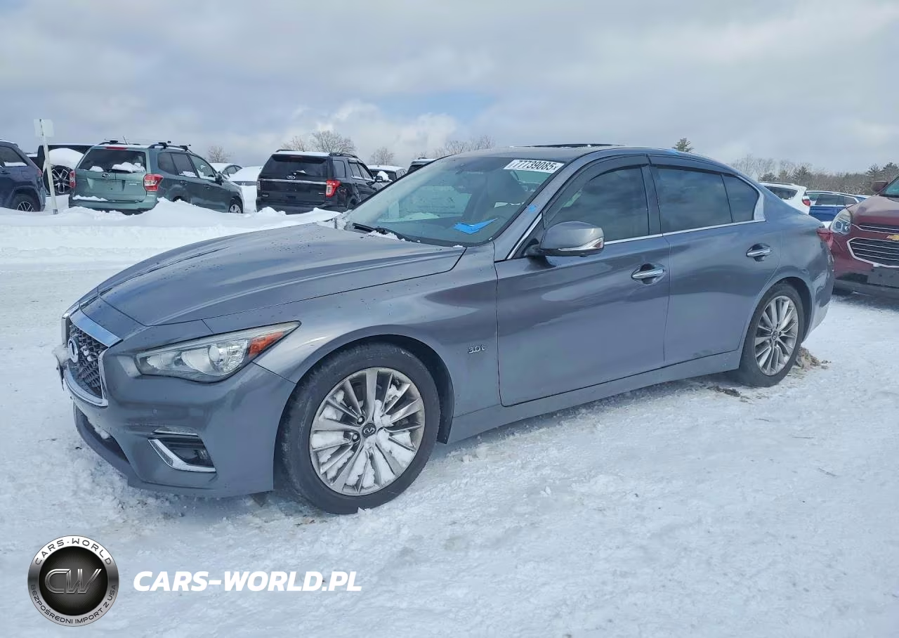 2018 Infiniti Q50 Luxe