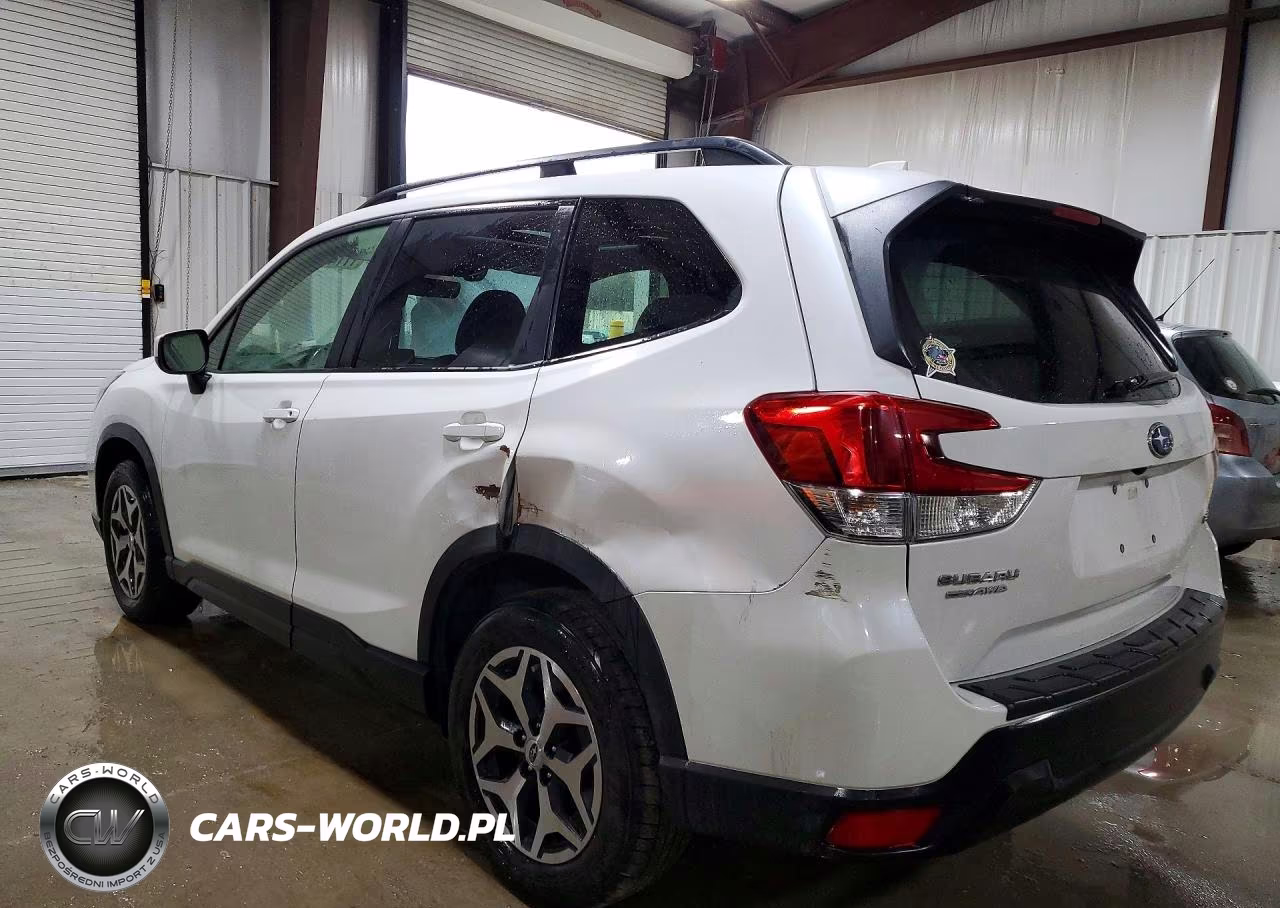 2020 Subaru Forester Premium VIN:JF2SKAJC5LH556281 - 2