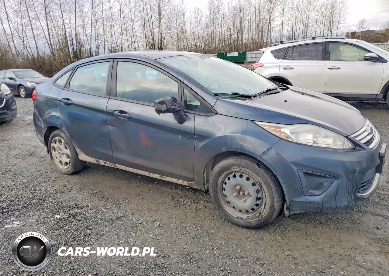 2011 Ford Fiesta Se VIN:3FADP4BJ5BM226132 - 4