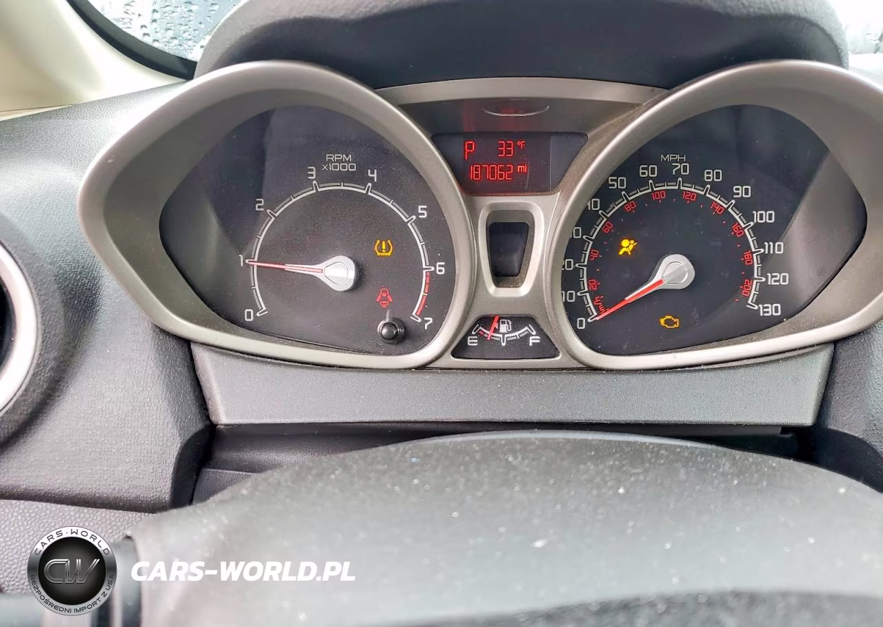 2011 Ford Fiesta Se VIN:3FADP4BJ5BM226132 - 9