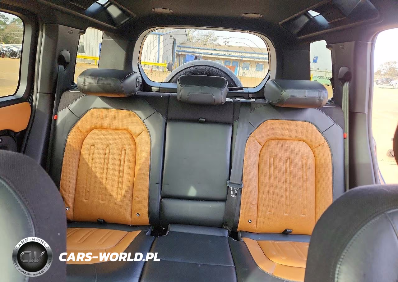 2020 Land Rover Defender 110 X VIN:SALEX7EU4L2032473 - 10