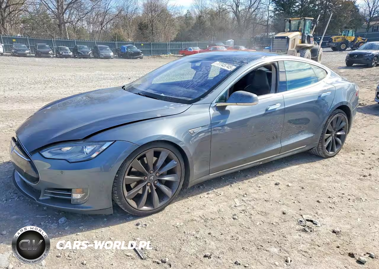 2013 Tesla Model S