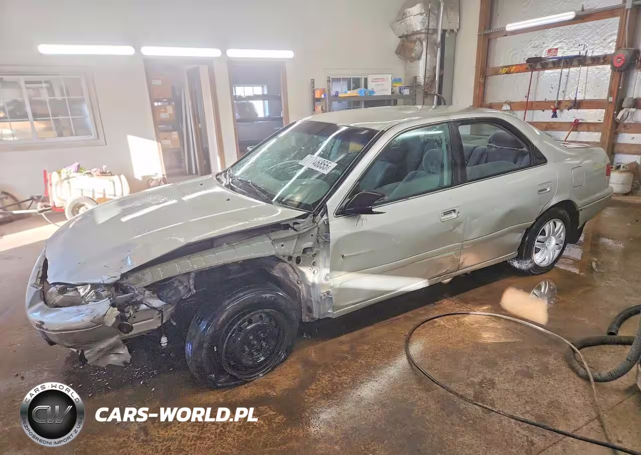 2000 Toyota Camry Le