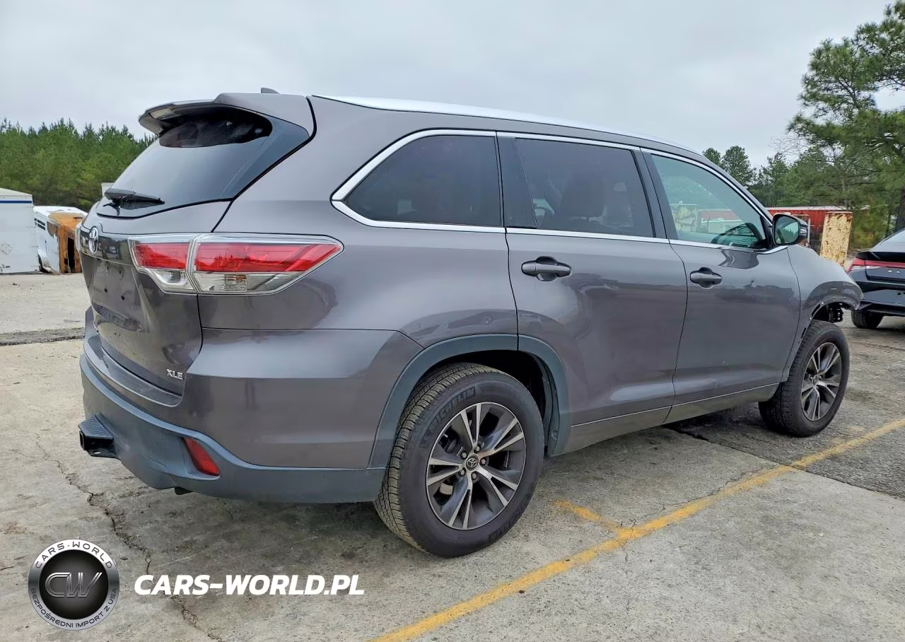 2016 Toyota Highlander Xle VIN:5TDKKRFH4GS132688 - 3