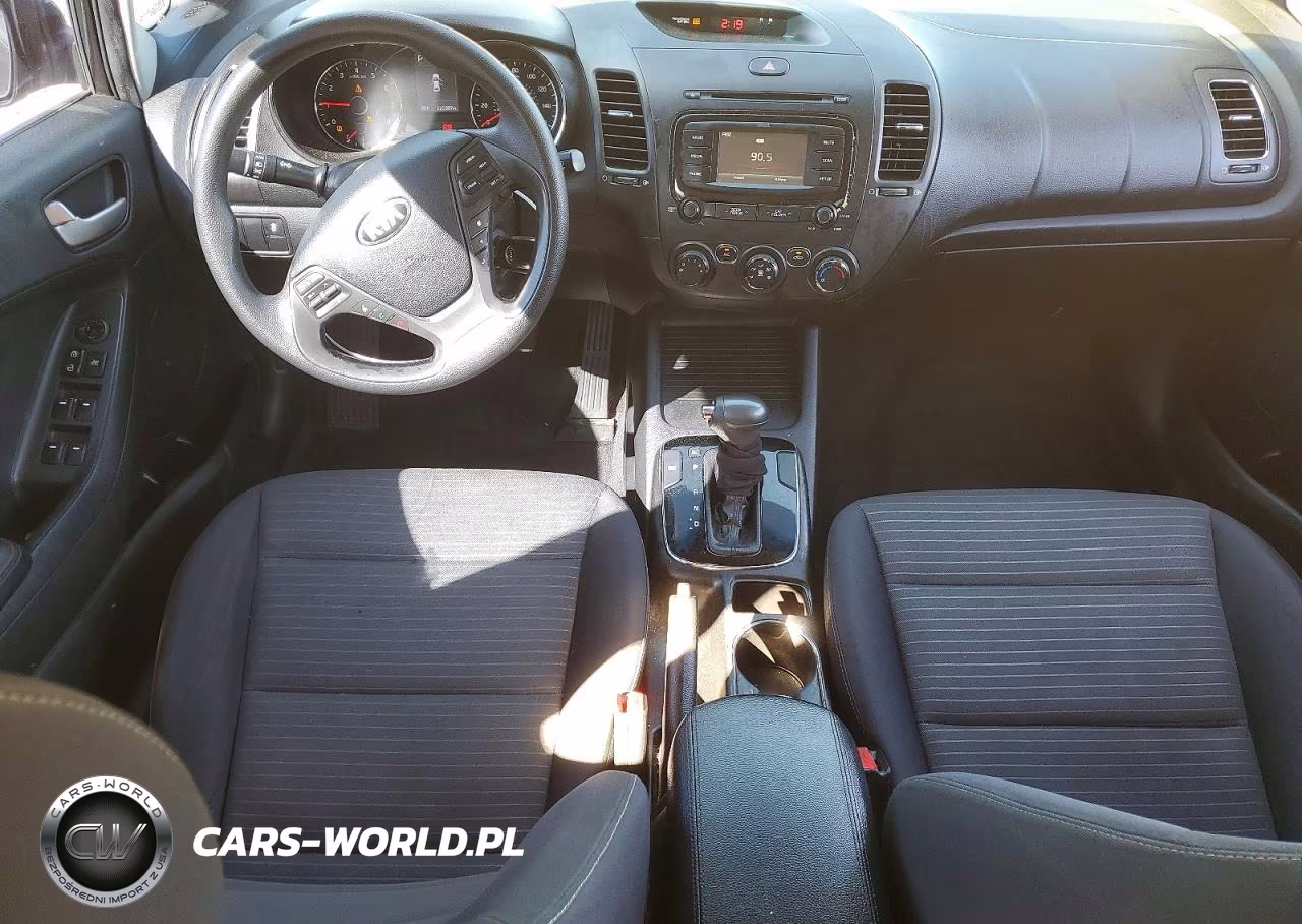 2017 Kia Forte Lx VIN:3KPFL4A7XHE031845 - 8