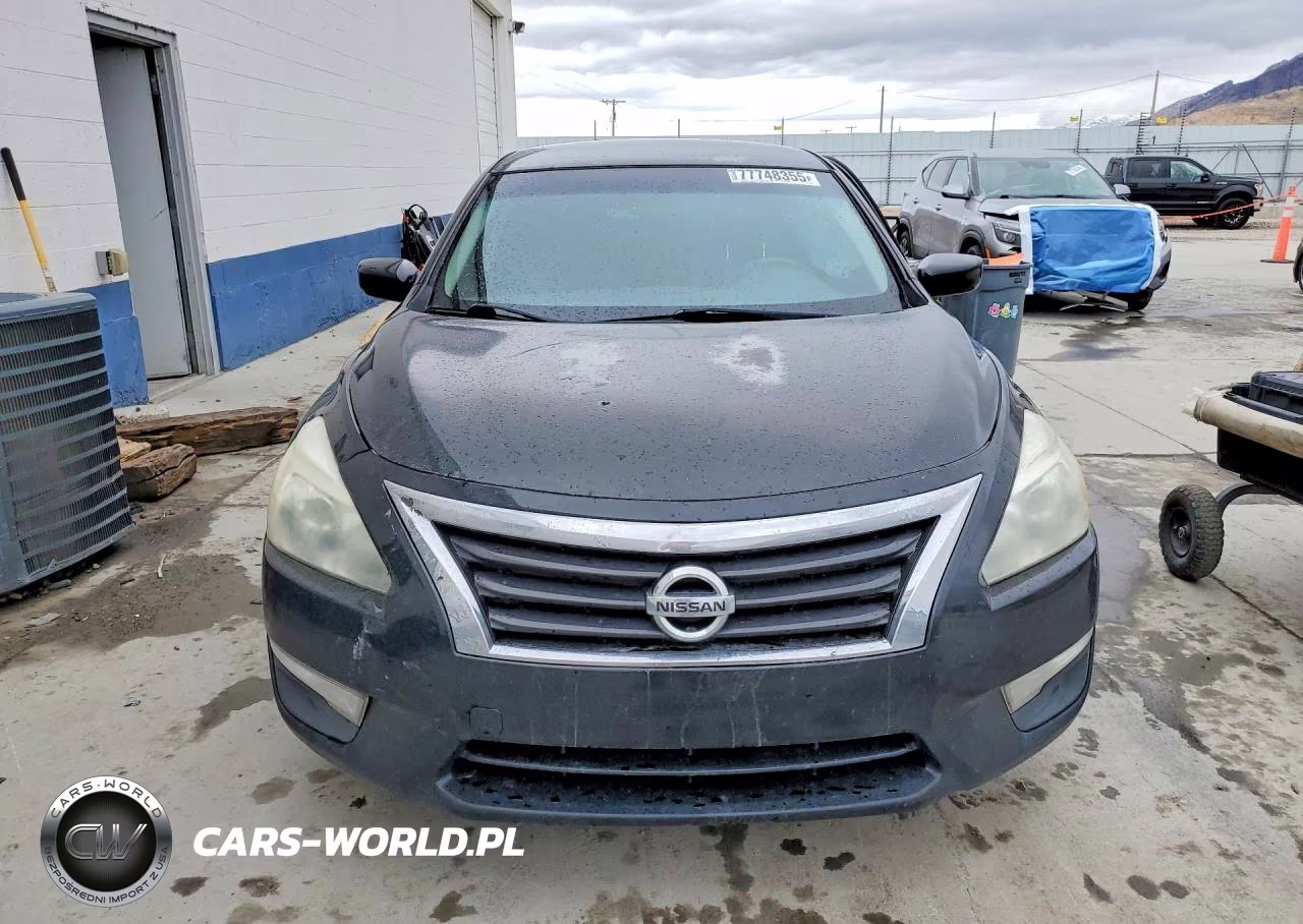 2014 Nissan Altima 2.5 VIN:1N4AL3AP6EC411195 - 5
