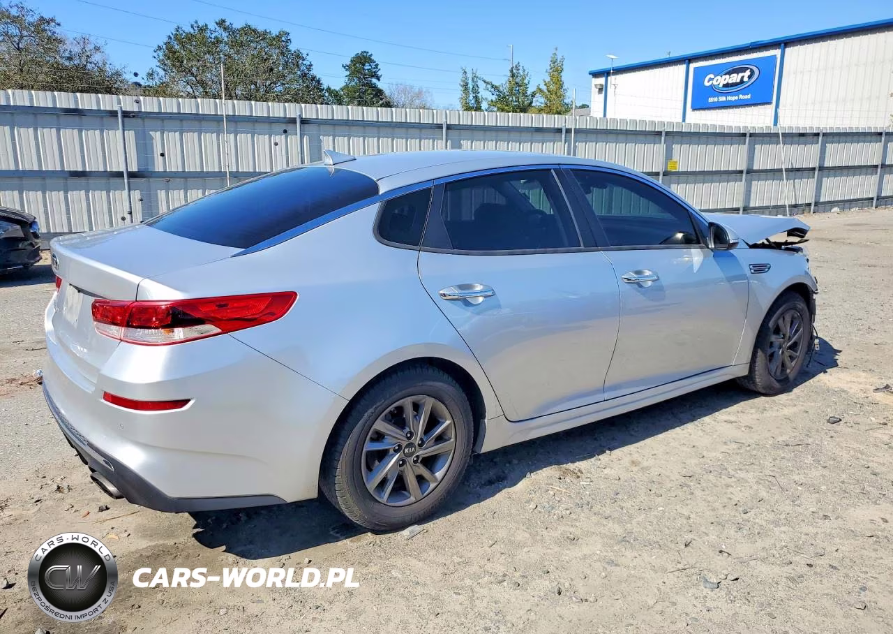 2019 Kia Optima Lx VIN:5XXGT4L3XKG345797 - 3