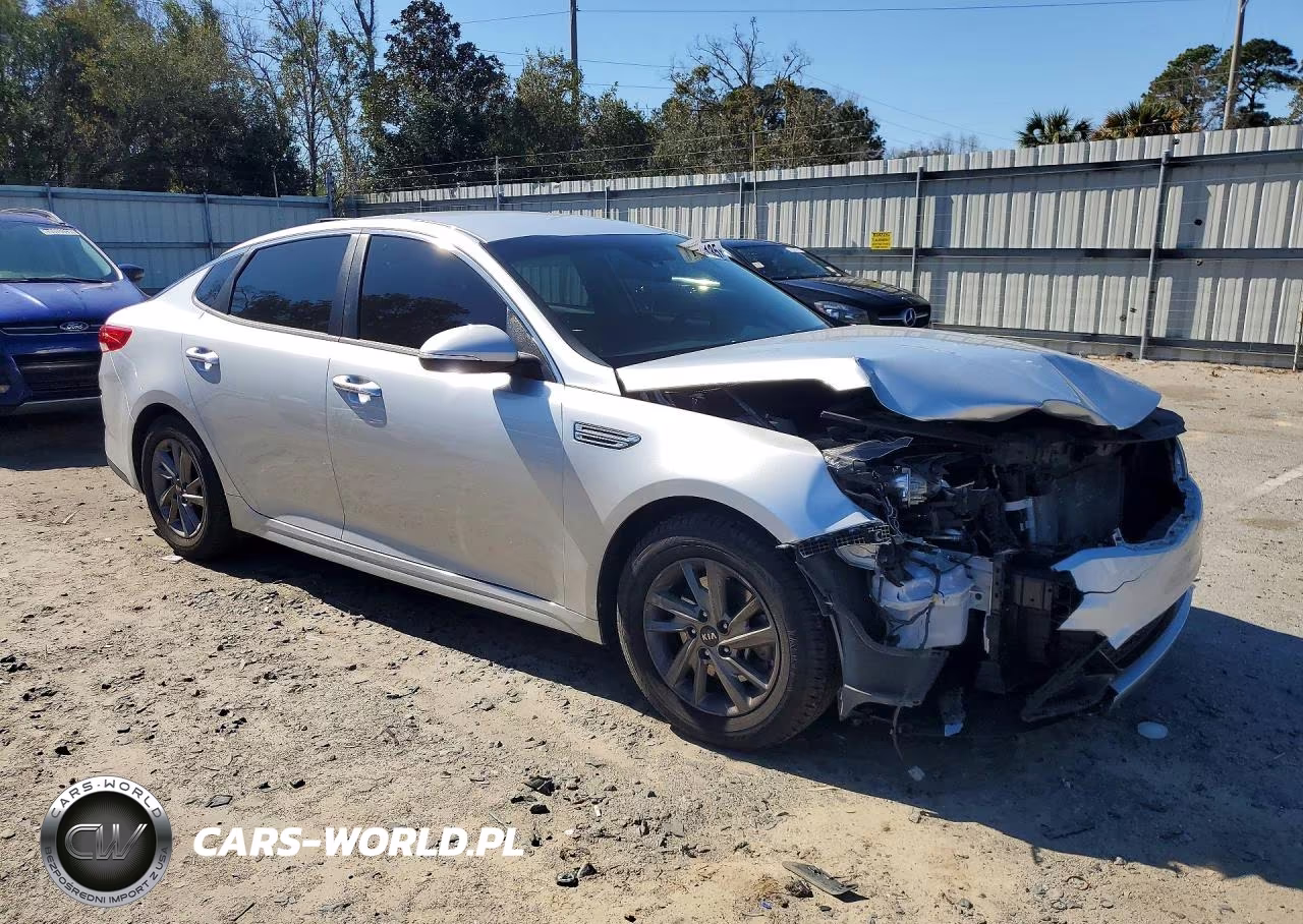 2019 Kia Optima Lx VIN:5XXGT4L3XKG345797 - 4