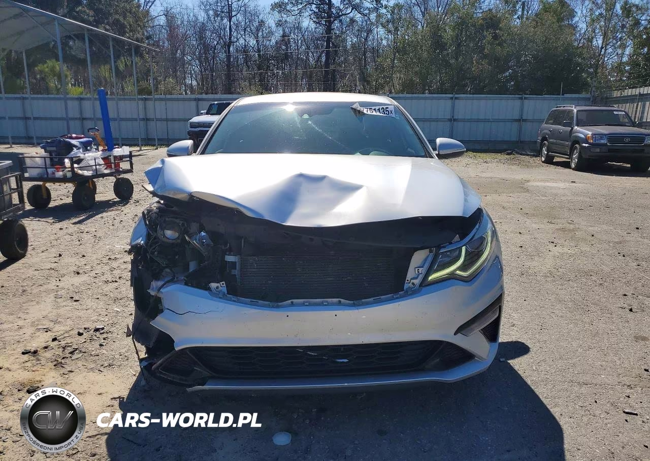 2019 Kia Optima Lx VIN:5XXGT4L3XKG345797 - 5