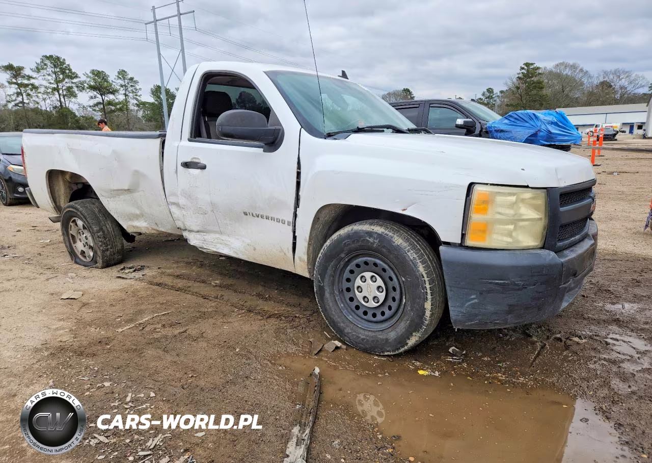 2008 Chevrolet Silverado C1500 VIN:1GCEC14XX8Z320038 - 4
