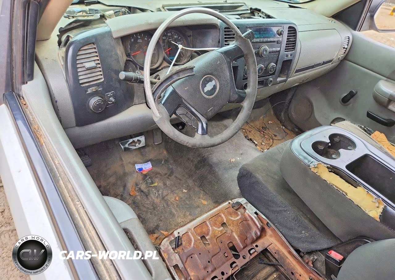 2008 Chevrolet Silverado C1500 VIN:1GCEC14XX8Z320038 - 8