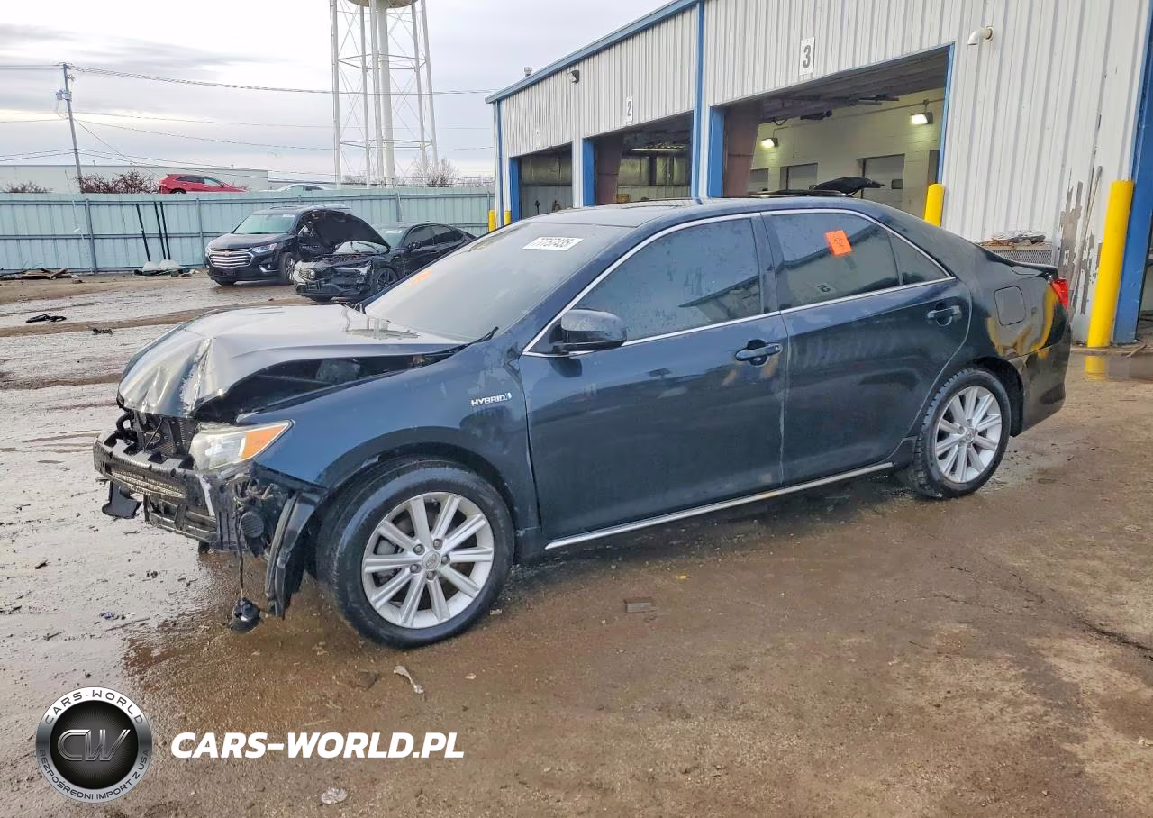 2012 Toyota Camry Hybrid Xle