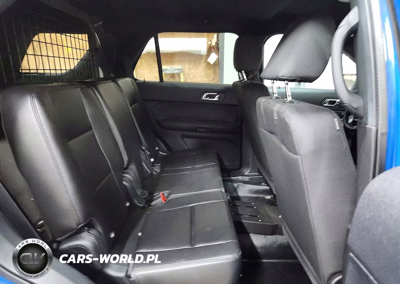 2018 Ford Explorer Police Interceptor VIN:1FM5K8AT8JGB69100 - 11