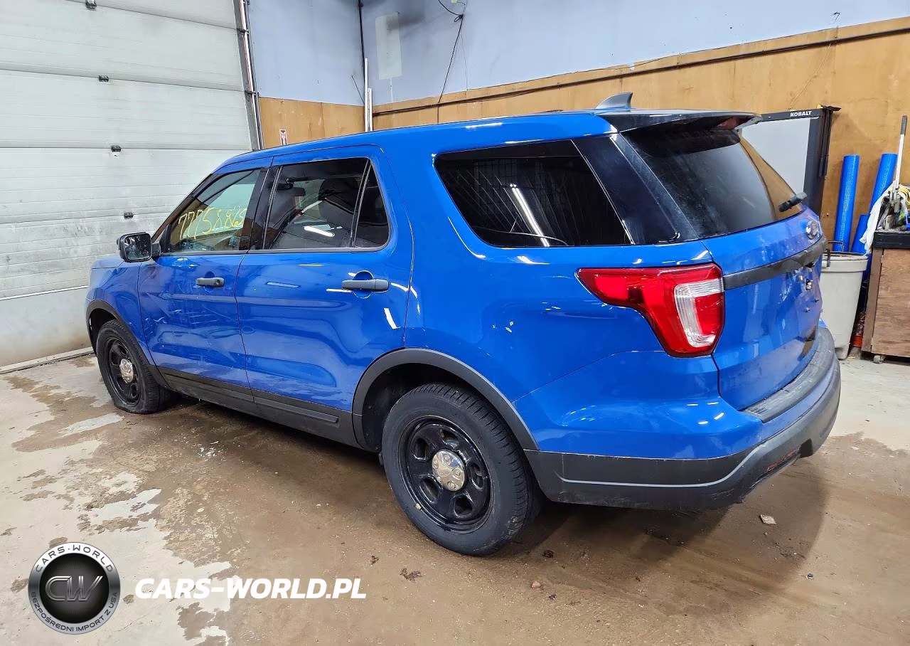 2018 Ford Explorer Police Interceptor VIN:1FM5K8AT8JGB69100 - 2