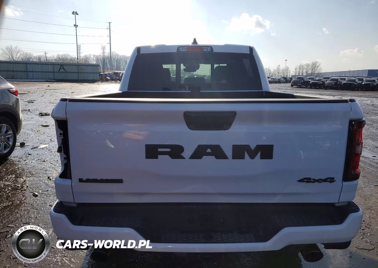 2025 Ram 1500 Laramie VIN:1C6SRFJP5SN726835 - 6