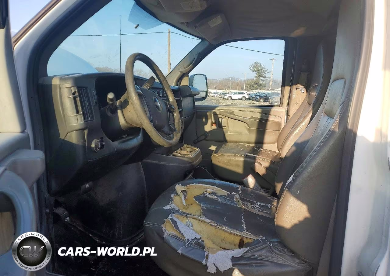 2010 Chevrolet Express G2500 VIN:1GCZGFBA5A1111828 - 7