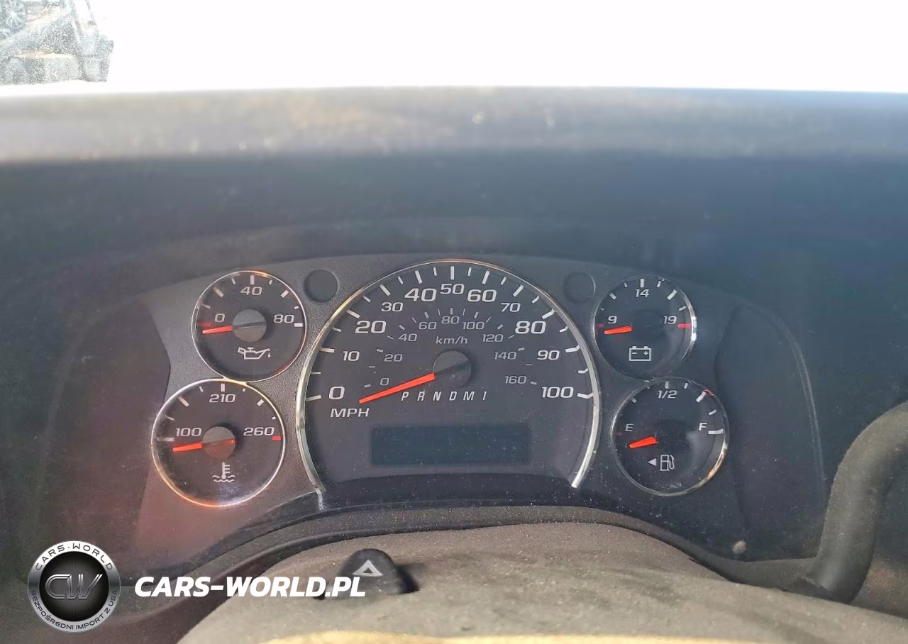 2010 Chevrolet Express G2500 VIN:1GCZGFBA5A1111828 - 9