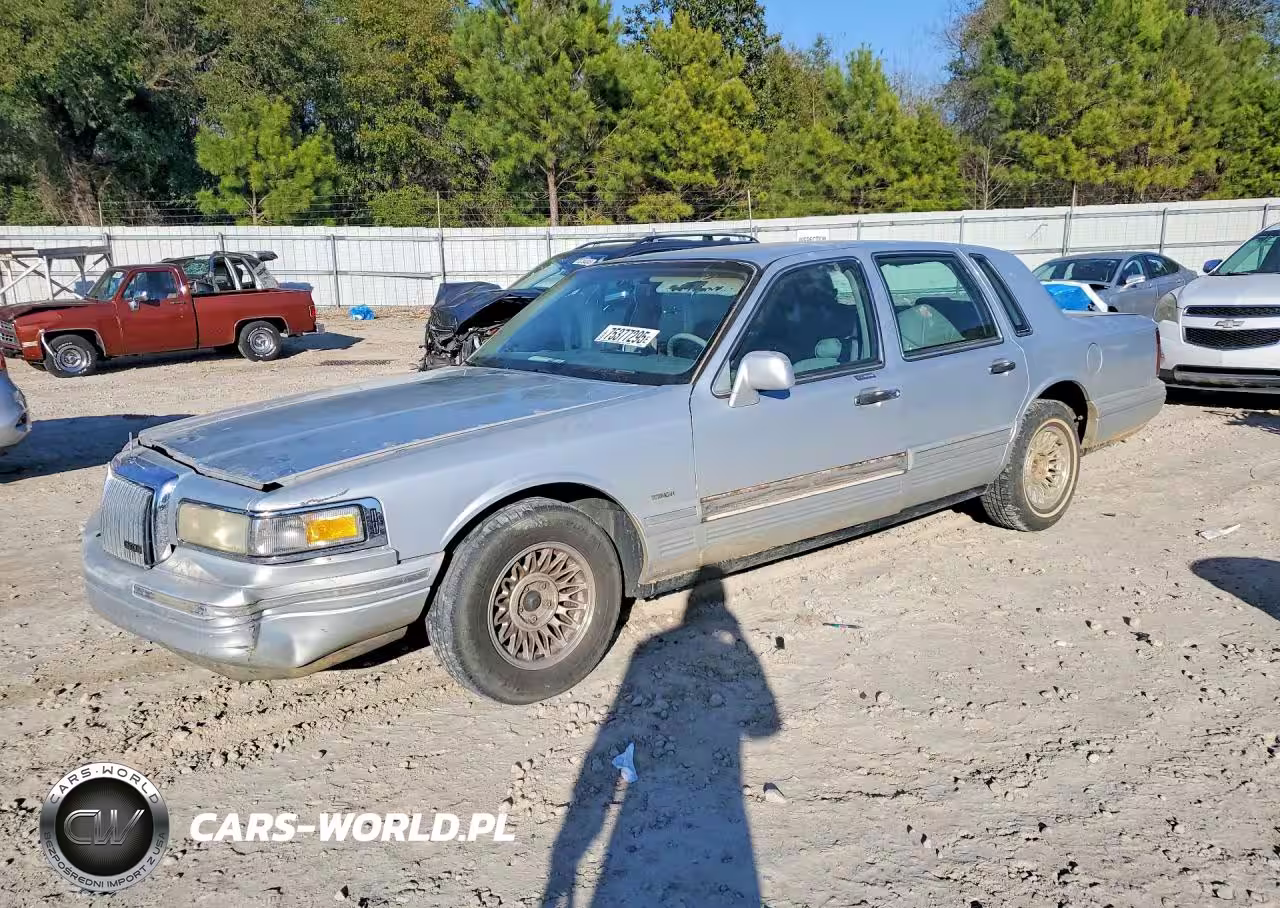1995 Lincoln Town Car Executive