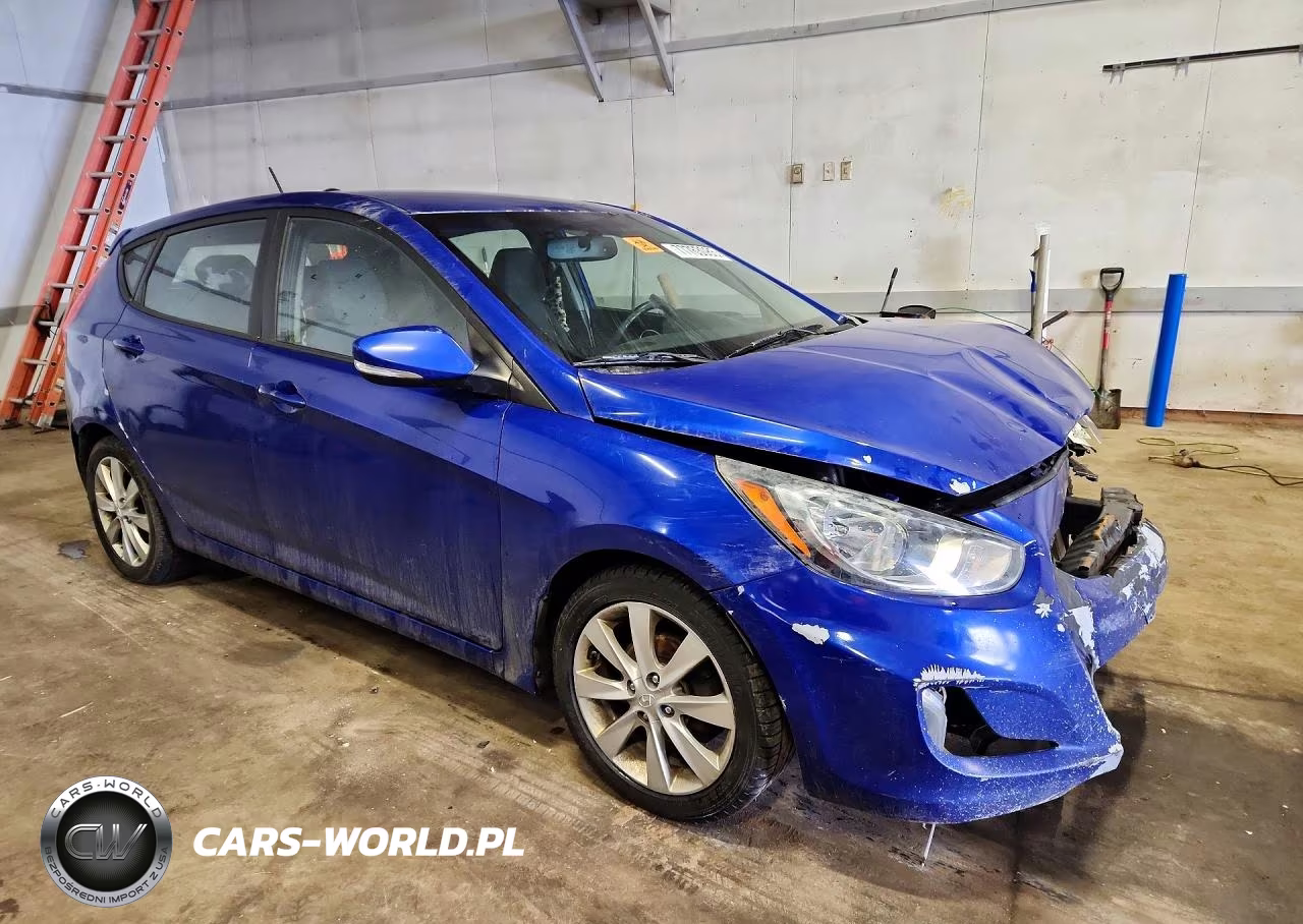 2013 Hyundai Accent Gls VIN:KMHCU5AE3DU084978 - 4