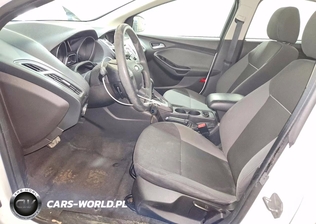 2014 Ford Focus Se VIN:1FADP3F22EL105920 - 7