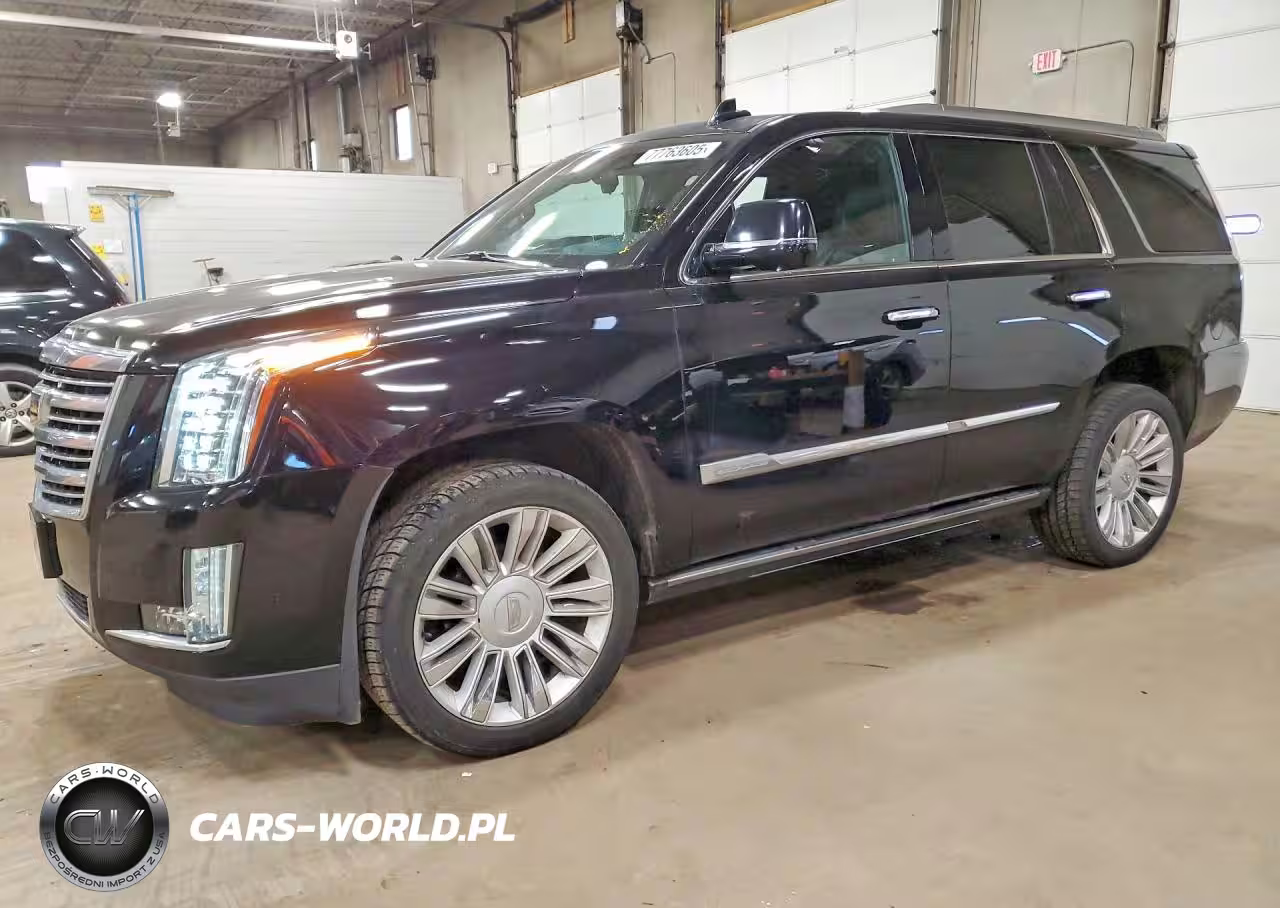 2017 Cadillac Escalade Platinum